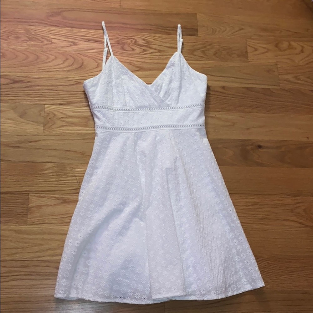 White lace mini flower dress